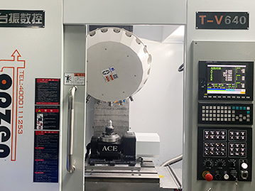 精密五軸鉆銑中心
